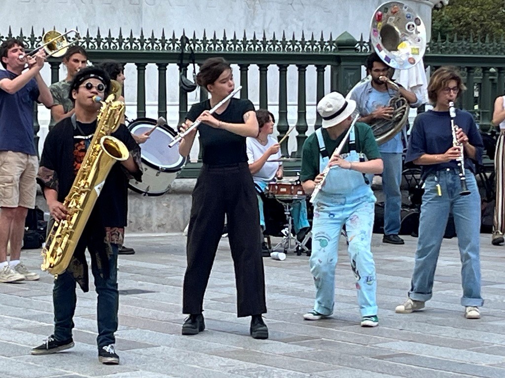 Street musicians